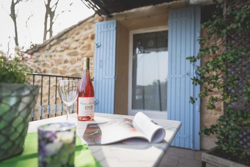 Mas Du Clos De L'Escarrat Jonquieres  Zewnętrze zdjęcie